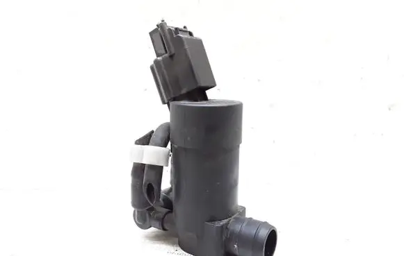 Volvo C30 Windscreen/windshield washer pump 1S7117K624FE
