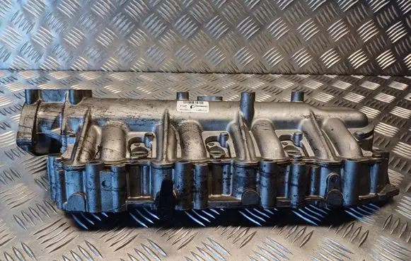 Alfa Romeo 147 Intake manifold 55100343 70037307 26570304