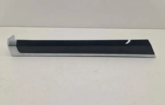 Porsche Cayenne (92A) Dashboard glove box trim 7P5867420F