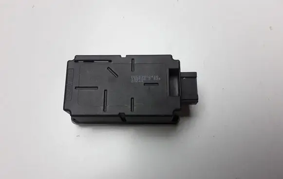 Suzuki Swift II Tire pressure control unit 3716078P00