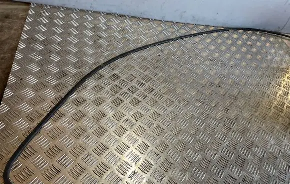 BMW 8 E31 Roof trim bar molding cover