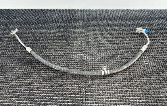 Volvo XC60 Air conditioning (A/C) pipe/hose