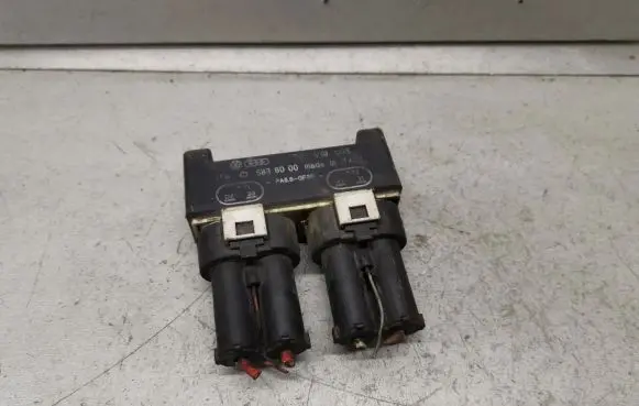 Volkswagen Sharan Coolant fan relay 701919506