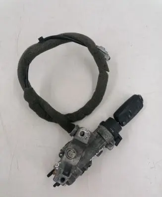 Skoda Superb B5 (3U) Ignition lock 4B0905851P