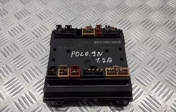 Skoda Octavia Mk2 (1Z) Bluetooth control unit module 3C0937049AE