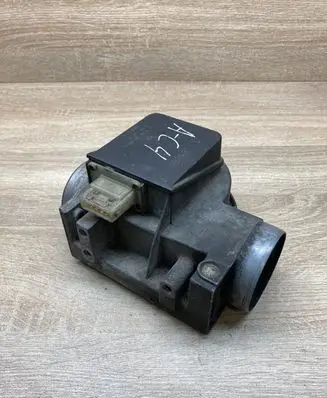 Audi 100 S4 C4 Mass air flow meter 4A0133471 0281002074