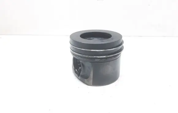BMW 1 F20 F21 Piston 78L65