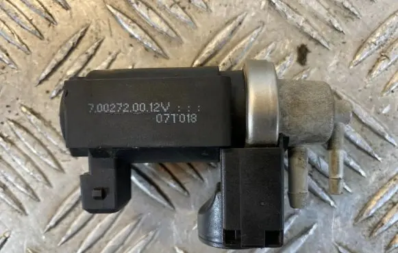 Peugeot 5008 Turbo solenoid valve 70027200 07T018