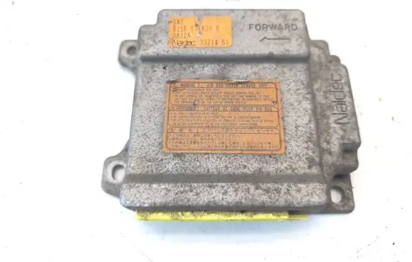 Mazda 323 F Airbag control unit/module B25E57K30B 3321461