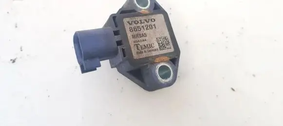 Volvo V50 Airbag deployment crash/impact sensor 8651201 8042A4