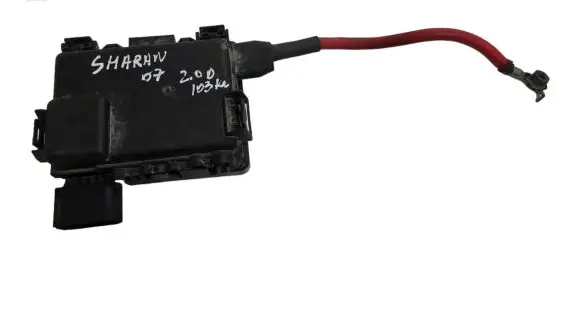 Volkswagen Sharan Fuse module 7M3937509A