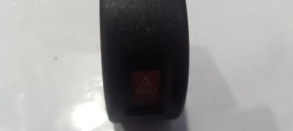 Opel Astra G Hazard light switch 09131728