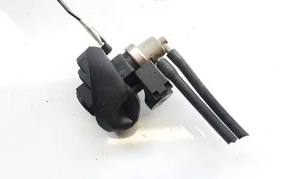 Hyundai Sonata Turbo solenoid valve 70027200 7.00272.00