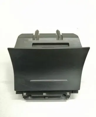 Skoda Octavia Mk2 (1Z) Car ashtray 1Z1863077A 1Z1857962B