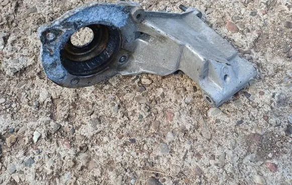 Alfa Romeo 166 Coil spring mount 