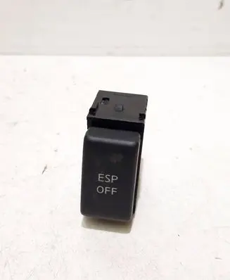Nissan Qashqai ESP (stability program) switch 