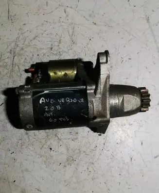 Toyota Avensis Verso Starter motor 4280000151