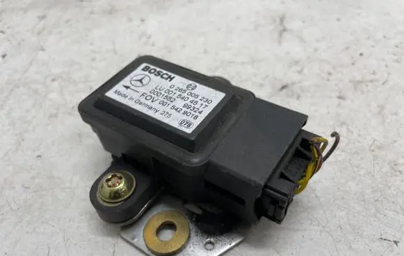 Mercedes-Benz E W211 ESP (stability system) control unit 0265005230 0015404517