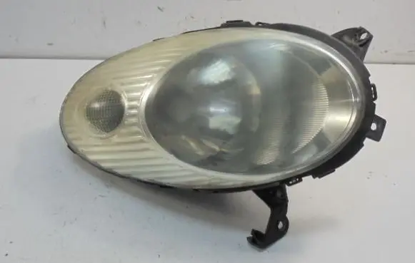 Nissan Micra Headlight/headlamp 20A307