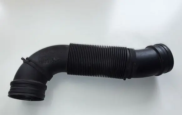 Audi Q2 - Brake vacuum hose/pipe 5Q0129618J