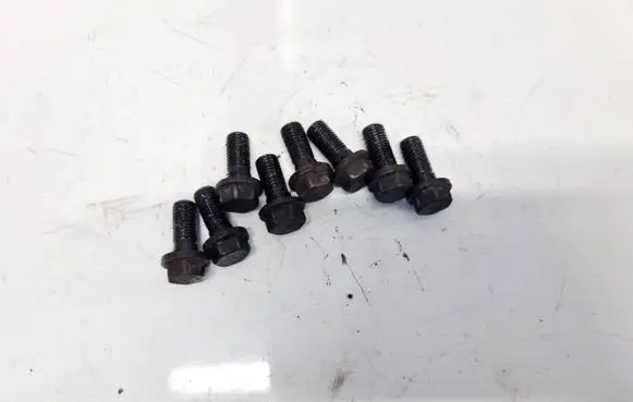Toyota RAV 4 (XA20) Nuts/bolts 