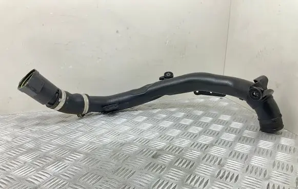 Volkswagen Tiguan Intercooler hose/pipe 5N0145840G 03L131111G 5N0145828E