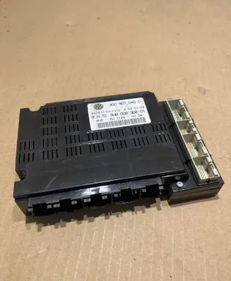 Volkswagen Phaeton Comfort/convenience module 3D0907040D
