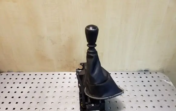 Gear shifter/selector