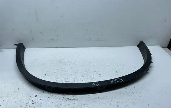 BMW X6 E71 Front arch trim 7176235