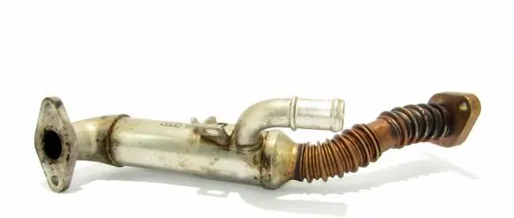 Volkswagen Polo IV 9N3 EGR valve cooler 045131513L