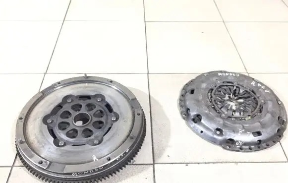 Ford Mondeo Mk III Clutch set kit