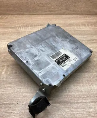 Toyota Corolla Verso E121 Engine control unit/module ECU 896610F010 1758006463