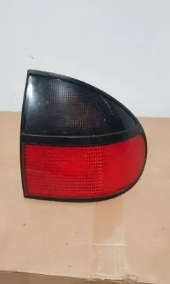 Renault Laguna I Rear/tail lights 7700820051