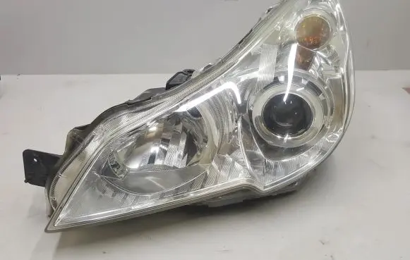 Subaru Outback Headlight/headlamp 10020064 A045053