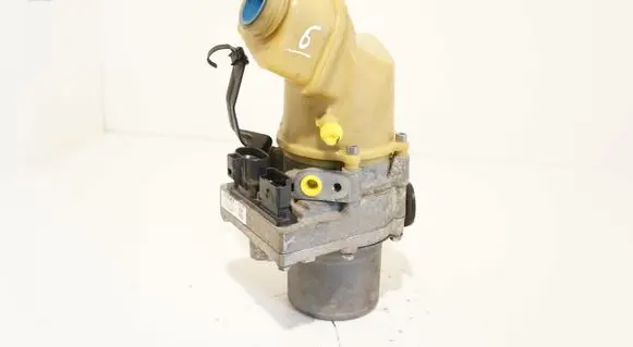 Nissan Altima Power steering pump Q3T51191