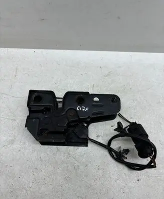 Volkswagen Cross Polo Engine bonnet/hood lock/catch UST