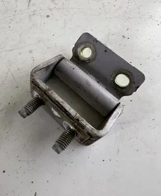 Hyundai Santa Fe Tailgate/trunk/boot hinge