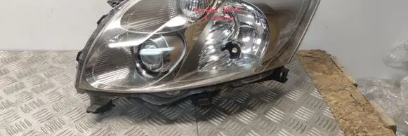 Toyota Auris 150 Headlight/headlamp 8115002530 8596752020