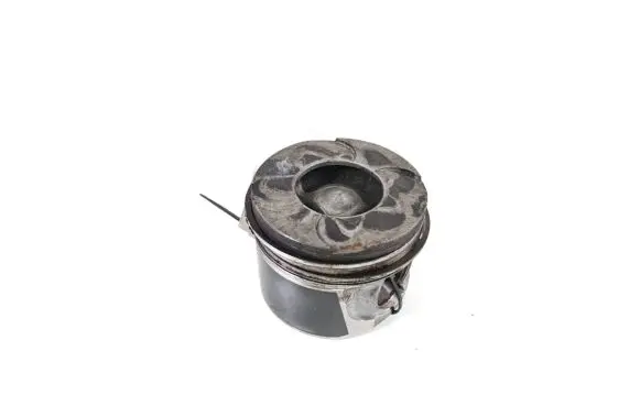 Mercedes-Benz S W220 Piston with connecting rod