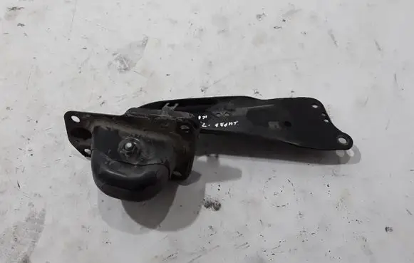 Cupra Formentor Rear upper control arm/wishbone 5Q0505223D