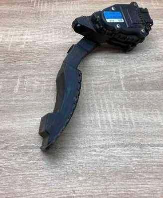 Renault Laguna II Throttle position sensor 8200003392 6PV008119