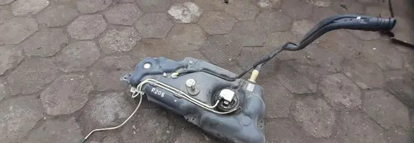 Peugeot 208 I Fuel tank