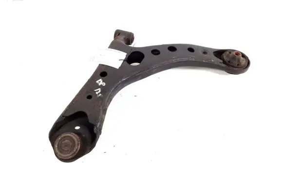 Toyota Avensis Verso Front lower control arm/wishbone 48068-49045