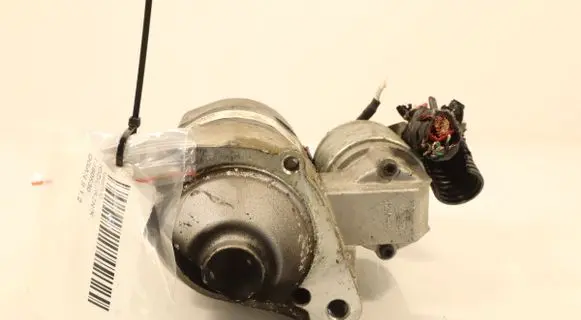 Dacia Logan II Starter motor 8200369521F