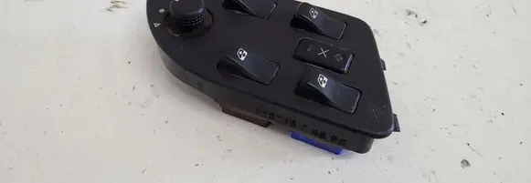 Renault Safrane Electric window control switch 7700412735