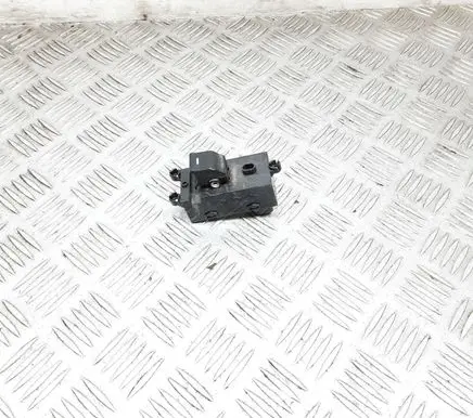 Hyundai i40 Electric window control switch 935803Z150 39R5261000