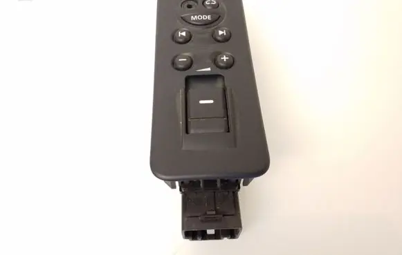 Land Rover Discovery 3 - LR3 Electric window control switch YUD501070PVJ 041110