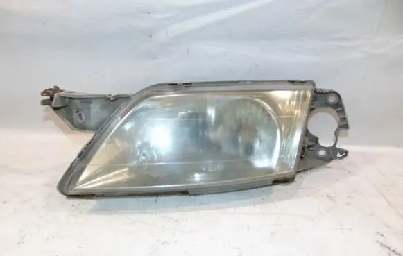Mazda Premacy Headlight/headlamp CB08510L0D