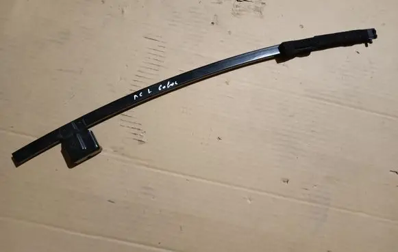 Subaru Ascent Rear door windshield rail 62240XC01A 62240XC01B