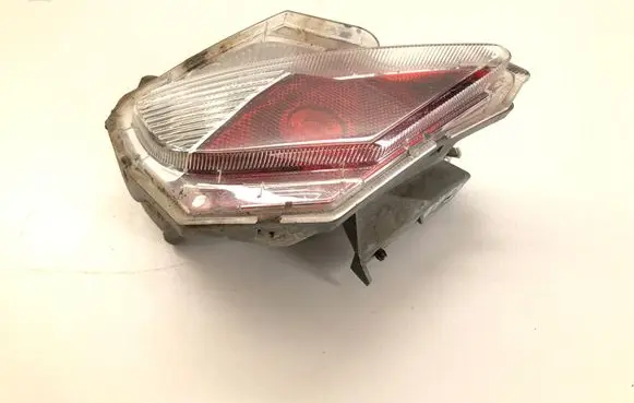 Toyota RAV 4 (XA40) Rear fog light 8148042060 16H090782